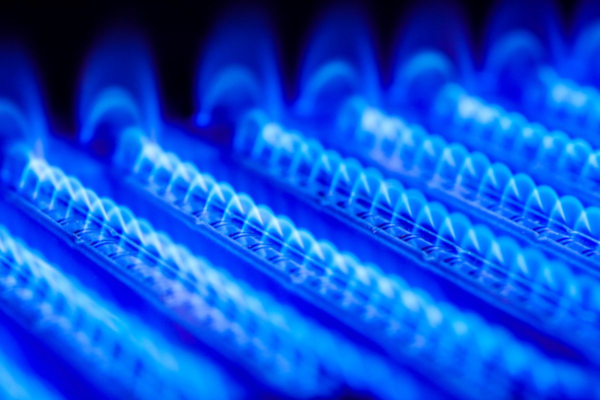 furnace blowing cold air hard gas