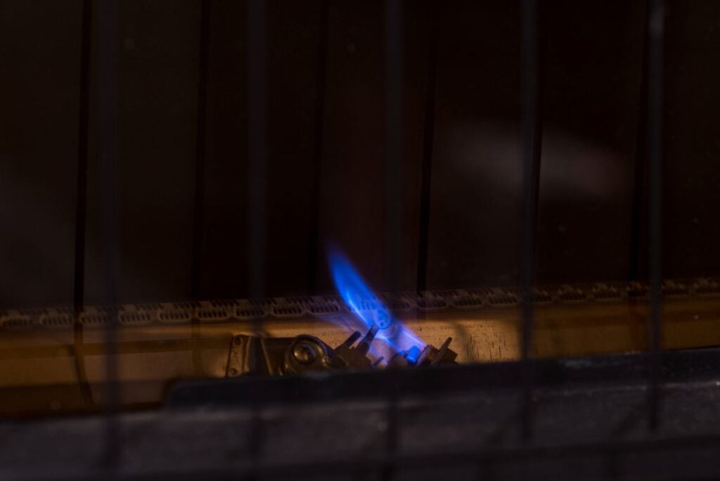 Small pilot flame for gas furnace heater